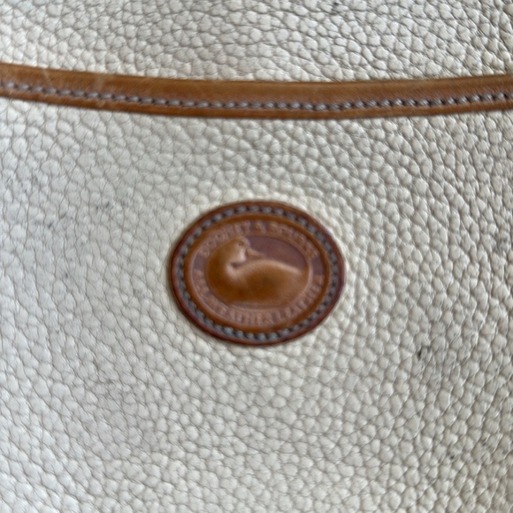Dooney & Bourke Classic Cream Leather Crossbody Bag - Picture 2 of 14